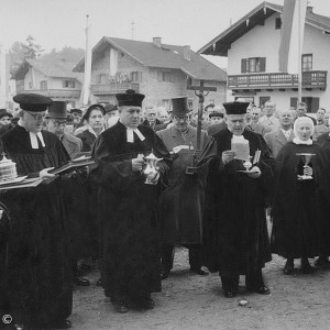 Kirchenweihe Johanneskirche Bruckmühl 10. Oktober 1954 - Geistlichkeit